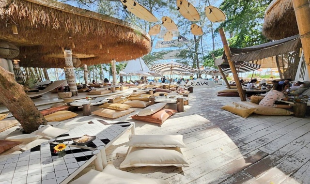 파타야 농눅 빌리지 & 케이브 비치 클럽 단독 반일 투어