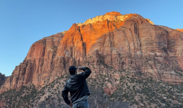 [큐트래블] [당일투어] 밤12시 출발: 그랜드캐년 투어 일출 & 로워 엔텔롭 & 홀슈밴드 + 파웰호수, 자이언 그리고 별빛 투어