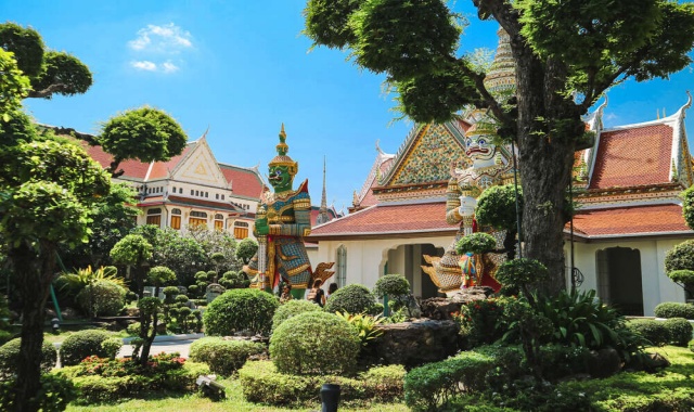 방콕 왕궁 & 아이콘시암 & 수상 버스 단독 투어 (왕복차량/한국어가이드 포함)