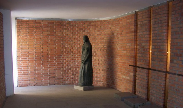 プラハ・テレジーン半日ガイドウォーキングツアー（チケット・車両・オーディオガイド含む）