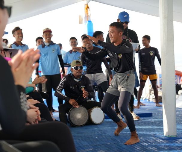 activity_detail_image