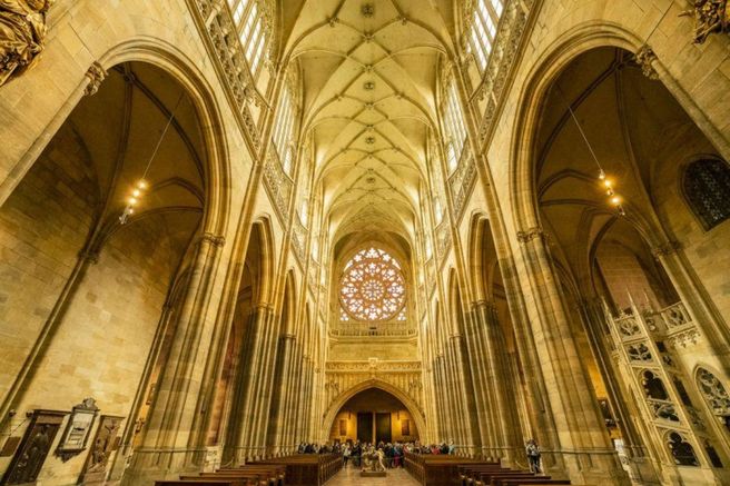 Prague Castle Interior Guided Tour (2.5 Hours)