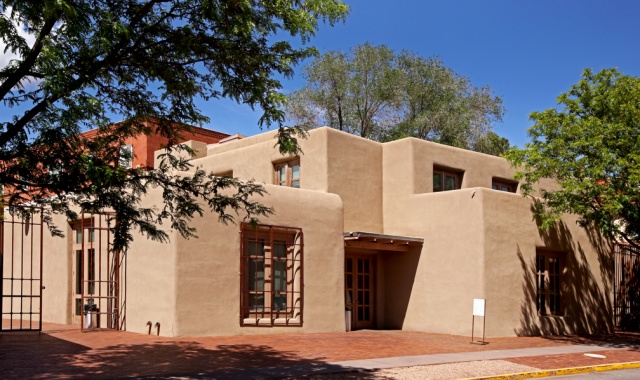 サンタフェ・プライベートツアー(ジョージアオキーフ美術館チケット含む)