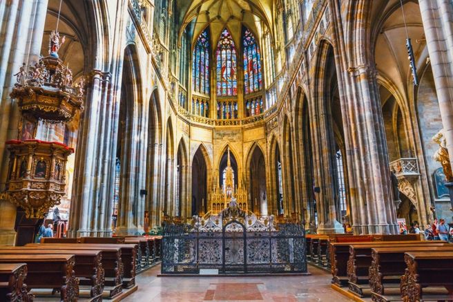 Prague Castle Guided Tour (1 Hour)