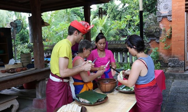 발리 농촌 마을을 경험하는 전통 체험 투어 (WAUG Exclusive)