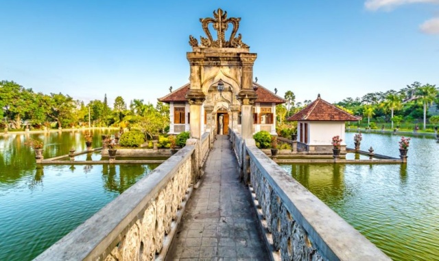 발리 카랑아셈 왕가 유적 투어