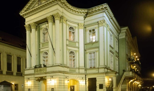 プラハ・音楽史名所ウォーキングツアー(コンサート&夕食付き)