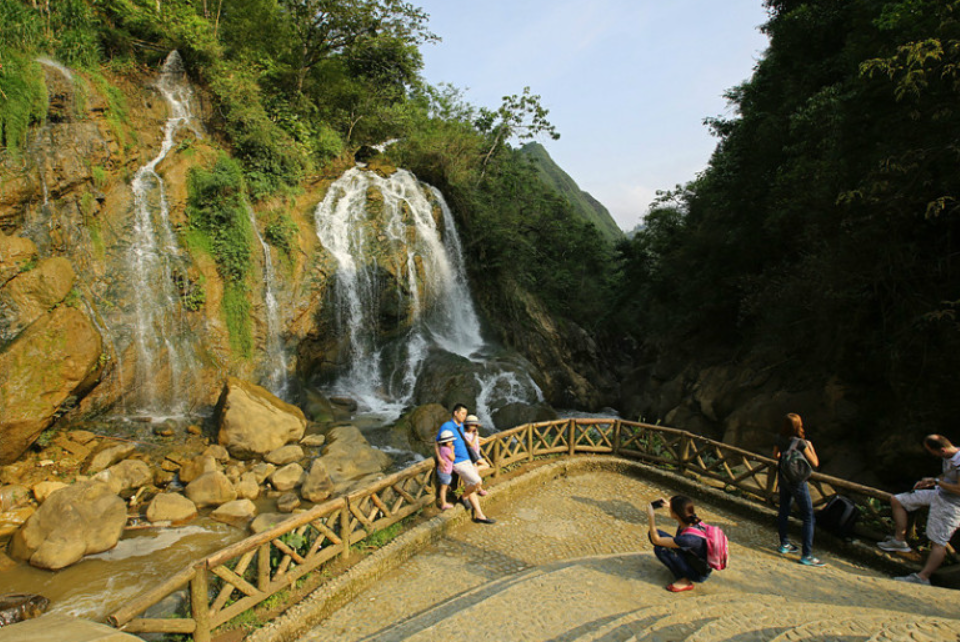 하노이 출발: 사파 3일 트레킹 모험 투어 - Ta Van Village 숙박 (WAUG Exclusive)