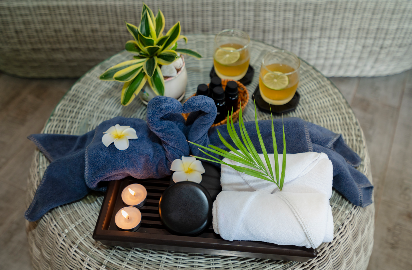 푸꾸옥 휴스파 앤 라운지 (한국인 직원 상주, 킹콩마트 근처)