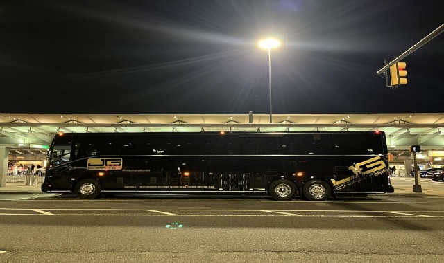 뉴욕 뉴왁 공항 (EWR) 출발: 맨하탄 셔틀 서비스 (심야, EWR 국적 항공사 승무원 셔틀 공식 제휴사)