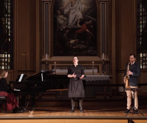 activity_detail_image