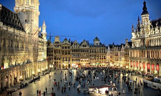 [이지고프랑스] 파리 출발: 브뤼셀 & 브뤼헤 일일 투어 (숙소 샌딩)