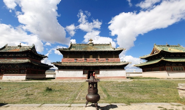 [몽골가자] [3박4일] 몽골 쳉헤르온천 체험 투어 - 미니고비/하르허링/낙타/모래썰매