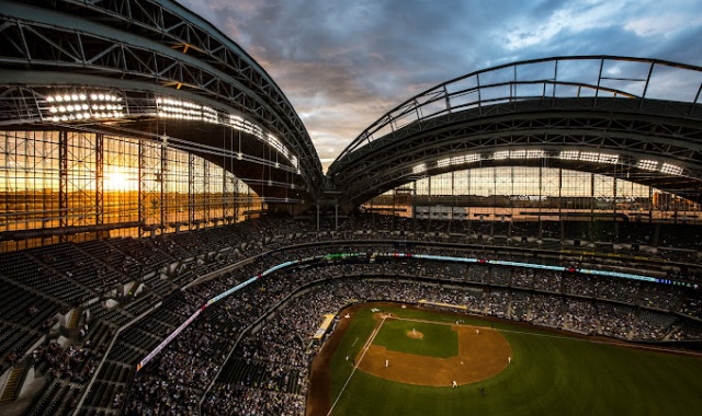 2026 MLB ミルウォーキー・ブルワーズ ホームゲーム チケット予約