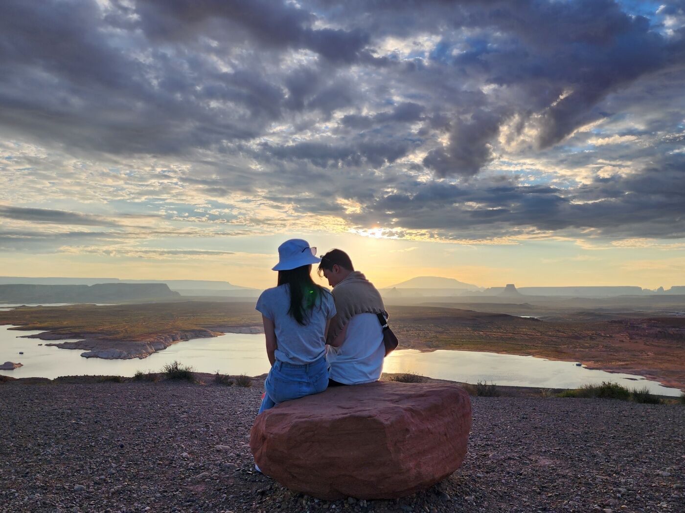 [큐트래블] [당일투어] 밤12시 출발: 그랜드캐년 투어 일출 & 로워 엔텔롭 & 홀슈밴드 + 파웰호수, 자이언 그리고 별빛 투어