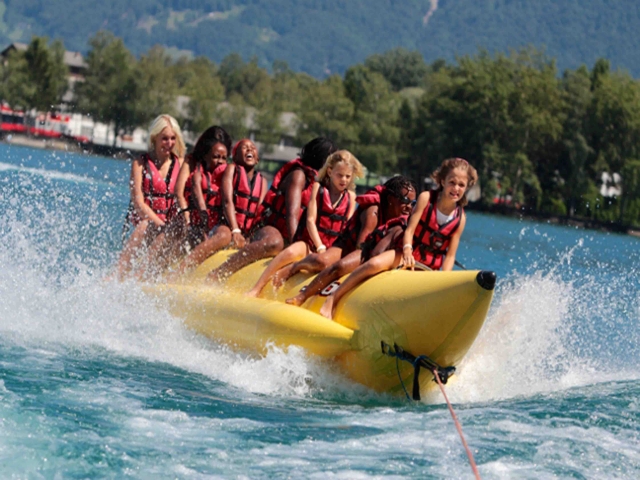 코타키나발루 마무틱섬 호핑 & 스노클링 투어 - 해양 스포츠 포함 (WAUG Exclusive)