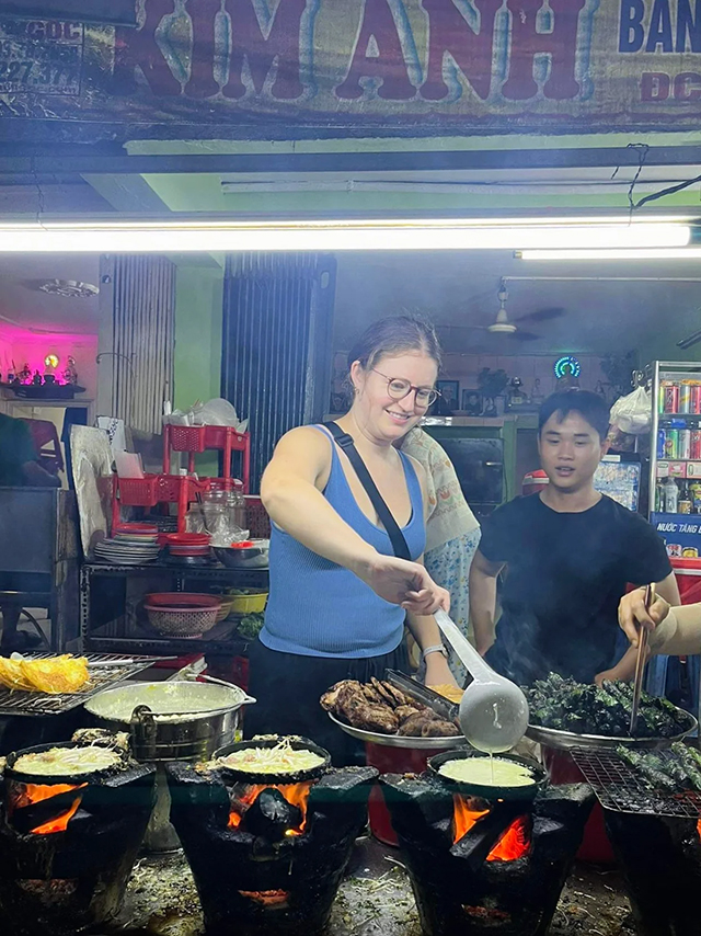 Ho Chi Minh City: Super Niche Food Walking Tour