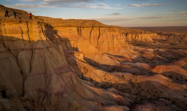 [노라투어] [5박6일] THE 자연 코스! 고비사막 5코스와 테를지 현대식 게르 체험 투어