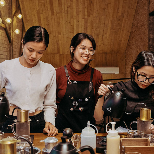 Ho Chi Minh: Vietnam Egg Coffee Class by Lacaph Coffee