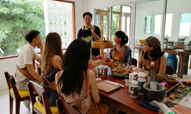 バンコク アルン タイ クッキングスクール