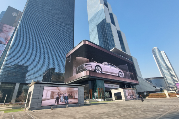 Seoul : K-POP Dance & MV Recording Experience at Ktown4u