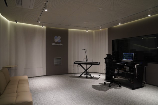 Seoul : Ktown4u K-POP Music Video Recording Experience