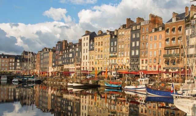 [파파윤투어] 수도원부터 작은 어촌마을까지! 몽생미셸 & 에트르타 & 옹플뢰르 일일 투어