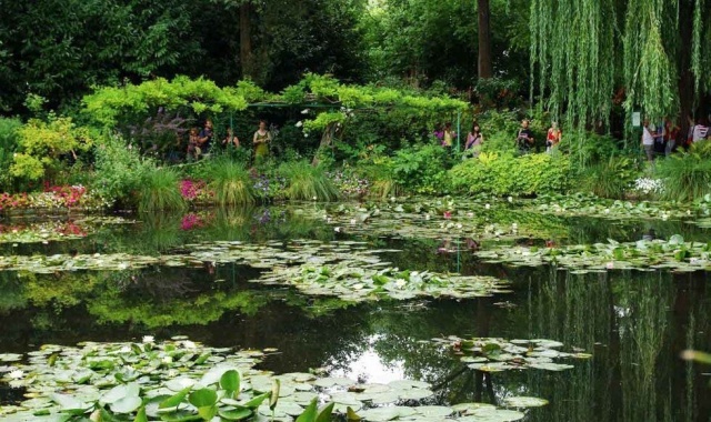[파파윤투어] 수도원 내부 공인 가이드 몽생미셸 & 옹플뢰르 & 지베르니 투어 (10시 파리 도착)