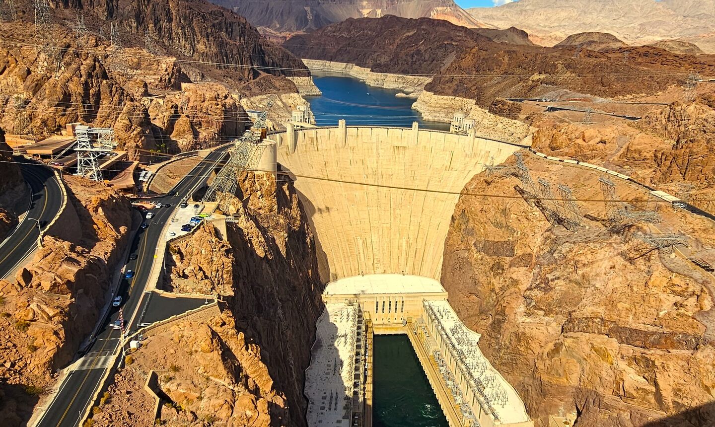 [벨라투어] [당일투어] 그랜드캐년 웨스트림 & 세즌매직마운틴 + 웰컴사인, 후버댐 스페셜 코스 투어