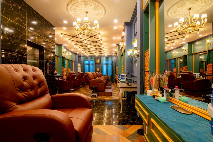 Nha Trang: Royal Salon