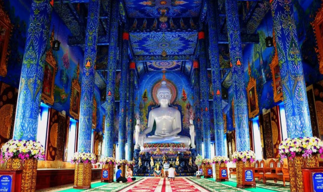 치앙마이 화이트 템플 + 매카찬 온천 + 블루 템플 + 싱하 파크 단독 투어 (한국어 가이드 포함)