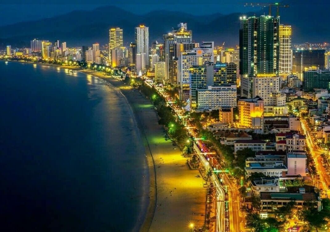 [베나자] 나트랑 체크아웃 투어 (롱손사, 머드 온천, 야시장, 공항 샌딩)