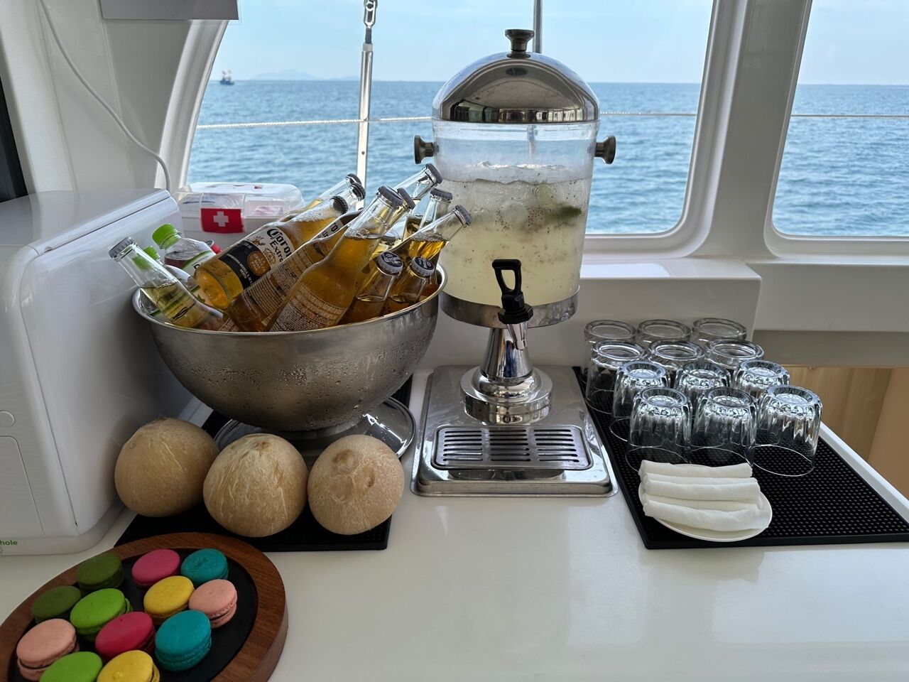 [다낭고스트] 미케비치 요트 호핑 투어