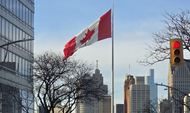 토론토 공항 캐나다 윈저 픽업 & 샌딩 서비스