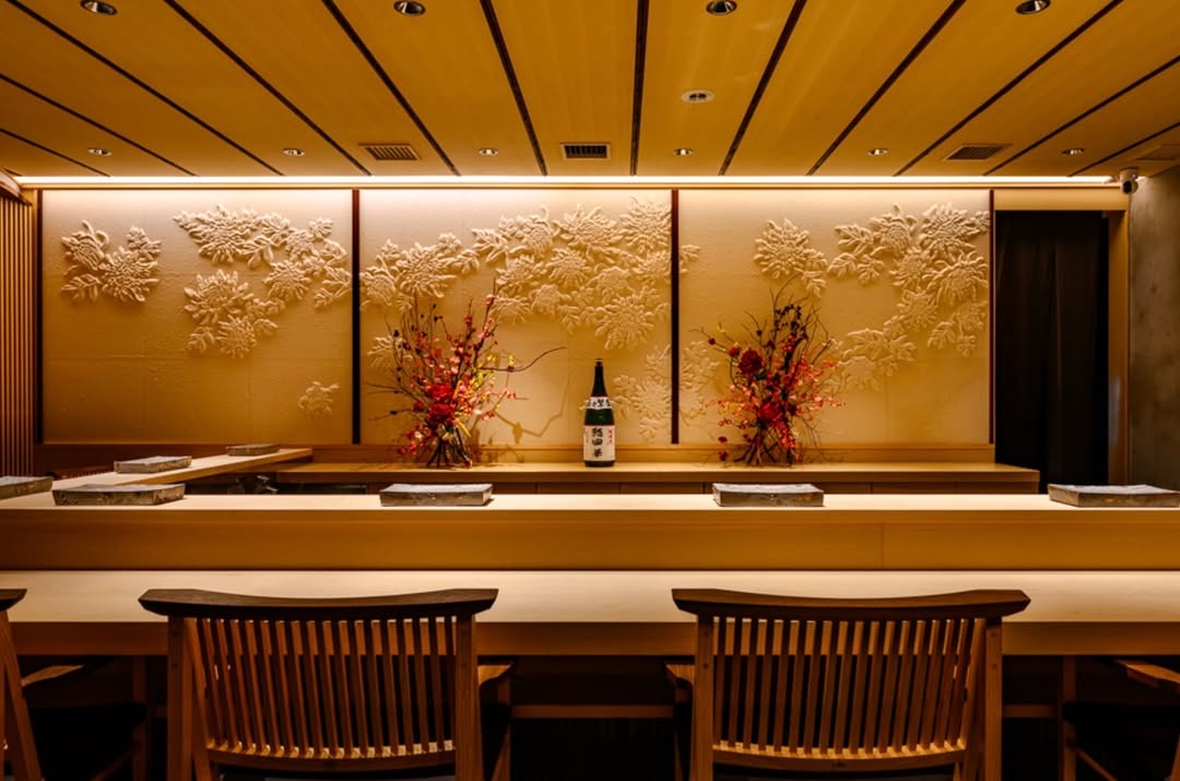 도쿄 롯폰기 스시 욘 하나 - 미쉐린 가이드