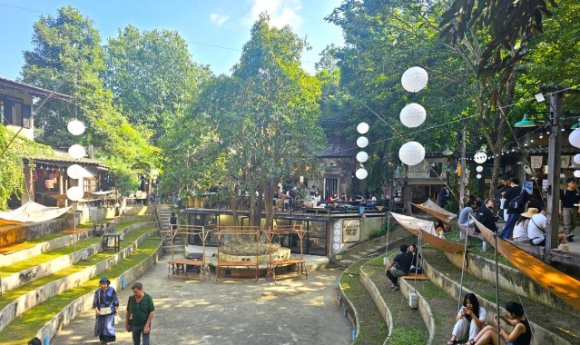 치앙마이 반캉왓 + 도이수텝 사원 단독 투어 (한국어 가이드 포함)