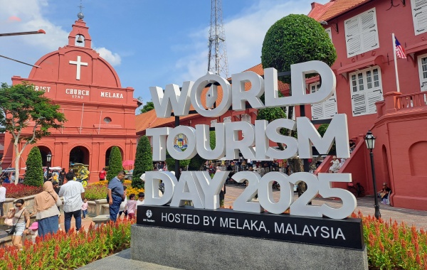 쿠알라룸푸르 출발: 말라카 유네스코 투어 (신형 VIP 밴 차량)