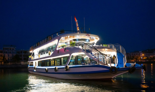 Departure from Hanoi: Halong Bay La Casta Premium Cruise