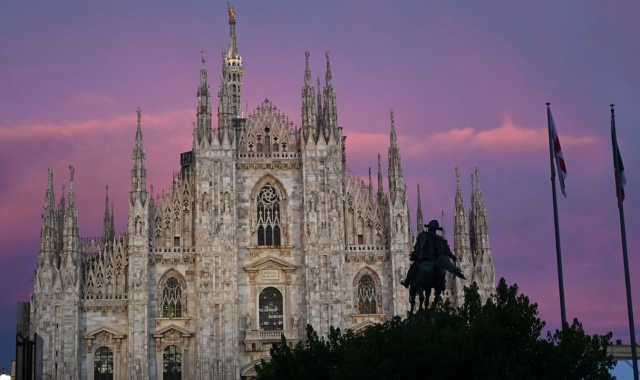 걸어서 이태리 속으로, 색다른 밀라노 시내 야경 투어