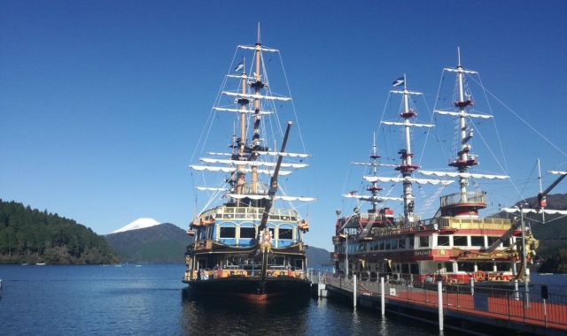 하코네 프라이빗 일일 투어 (아시노코 호수, 로프웨이, 오와쿠다니 계곡, 하코네 신사)