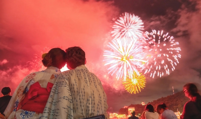 東京発・熱海花火祭り＆箱根神社温泉日帰りツアー