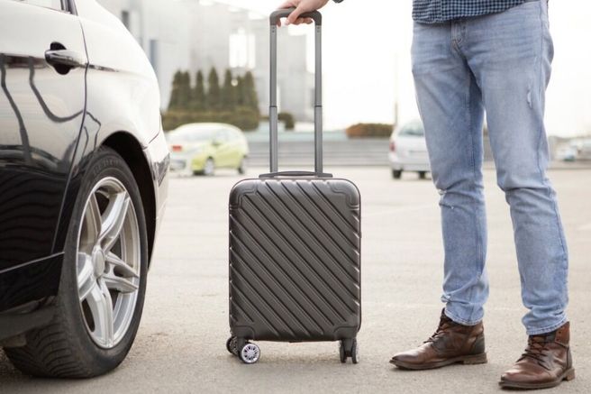 【独占割引】【車両価格】ロンドン・ガトウィック/スタンステッド空港送迎サービス