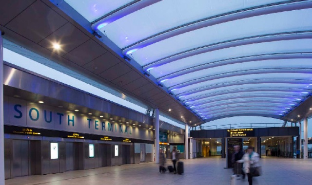 런던 개트윅 / 스탠스테드 공항 픽업 & 샌딩 서비스