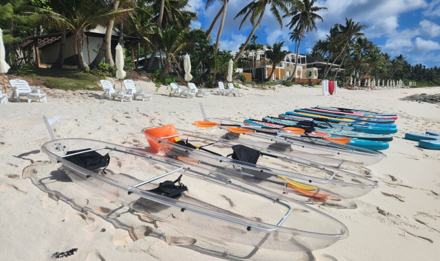 괌 프라이빗 비치 데이 팩 투어