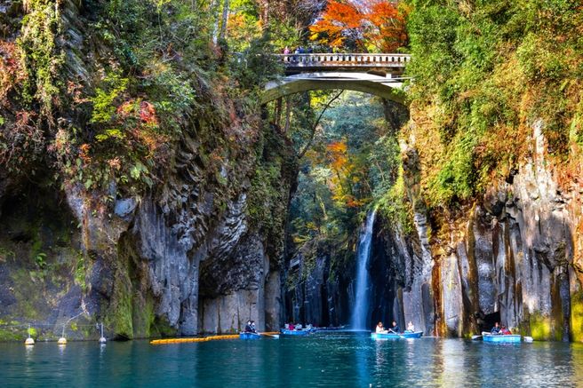 후쿠오카 출발: 다카치호 계곡 & 아소산 일일 투어 (점심 식사 포함) - WAUG Exclusive