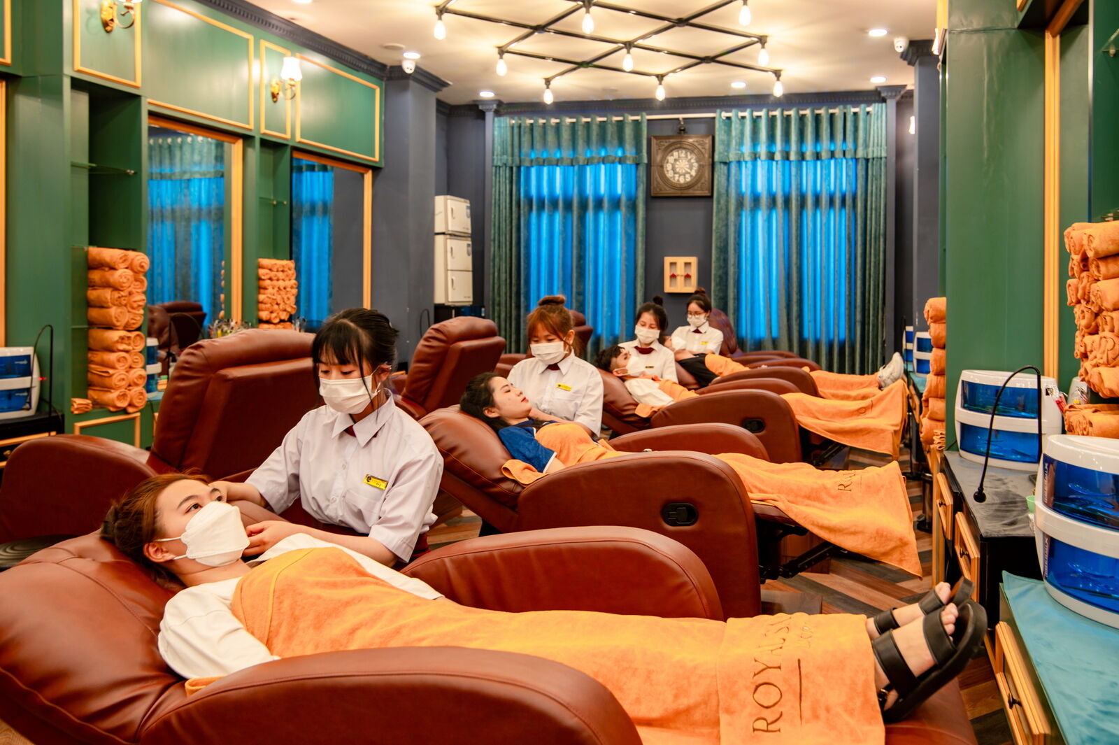 나트랑 로얄살롱 이발관