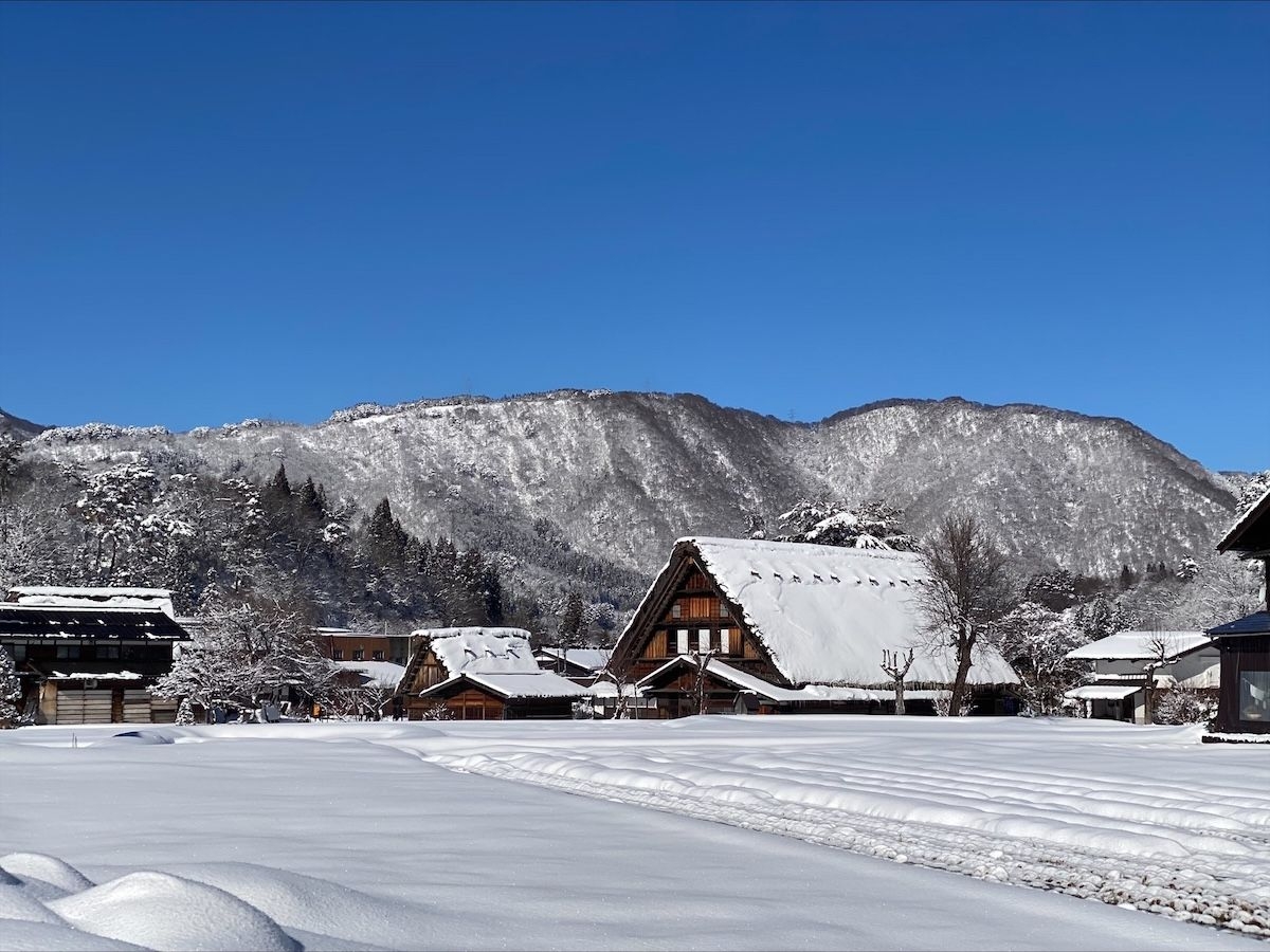 Nagoya - Takayama / Shirakawa-go One-Way Highway Bus Ticket