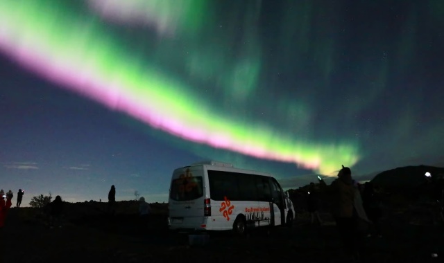 레이캬비크 오로라 투어 (사진 촬영, 픽업 & 샌딩 포함)