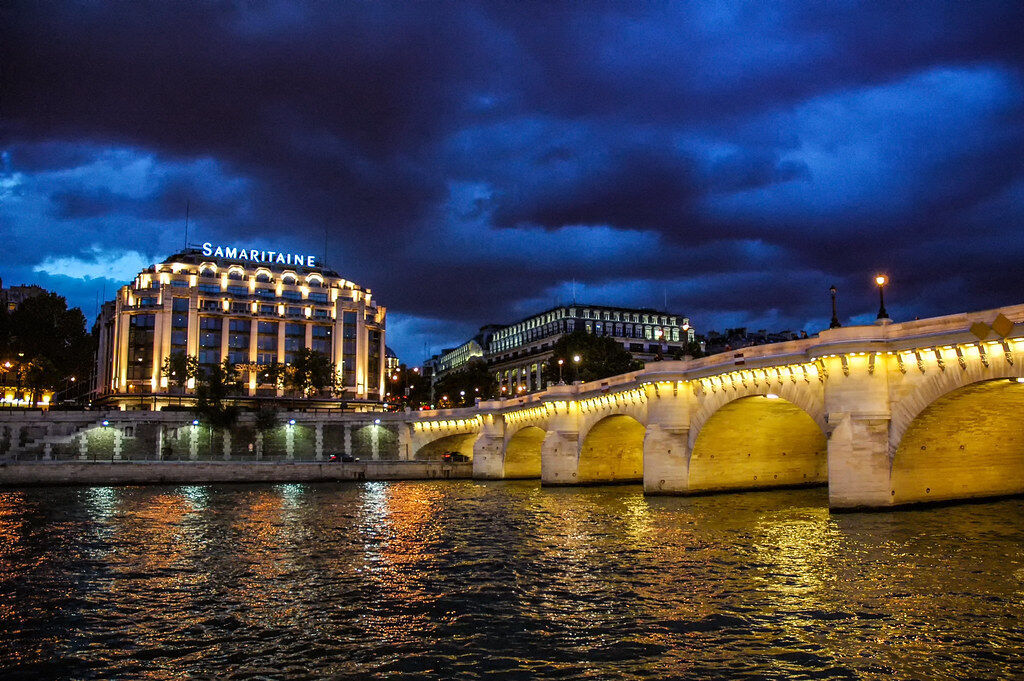 [트레봉트래블] 최대 10인 이하! 영화 속 낭만적인 파리 야경 투어