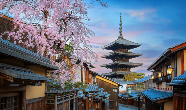 [ITRIP]大阪発：京都日帰りツアー（伏見稲荷神社、嵐山、金閣寺、清水寺）